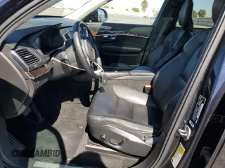 2019 Volvo XC90 Momentum with VIN YV4A22PK7K1425842, listed as a Copart auction lot 62583485 with 74,465 mi miles and Salvage title. Bid and sale history available at DreamBid. Image 7.
