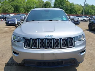 2018 Jeep Grand Cherokee Upland z VIN 1C4RJFAG4JC504649, wystawiony jako IAAI lot #42412066 z przebiegiem 36 729 mil mil oraz . Historia ofert i sprzedaży dostępna na DreamBid. Obrazek 12.