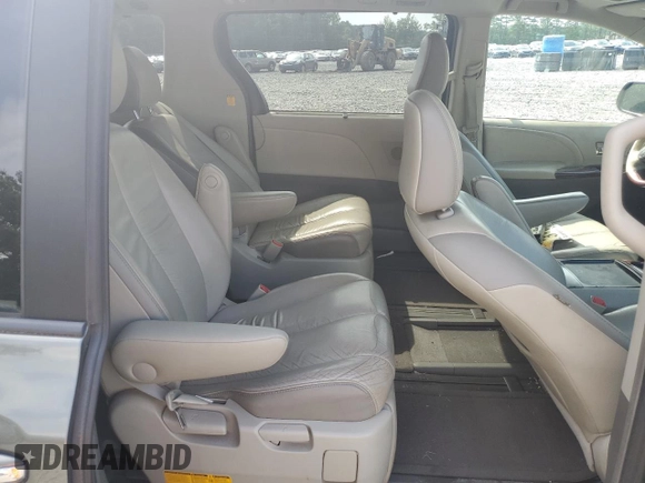 2011 Toyota Sienna XLE AAS with VIN 5TDYK3DC5BS094699, listed as a Copart auction lot 61583905 with 245,035 mi miles and Salvage title. Bid and sale history available at DreamBid. Image 11.