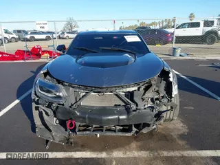 2019 Chevrolet Camaro ZL1 with VIN 1G1FK1R62K0145313, listed as a IAAI auction lot 41493517 with 42,467 mi miles. Bid and sale history available at carsss.com. Image 13.