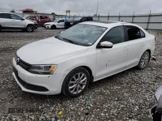 2013 Volkswagen Jetta SE с VIN 3VWDX7AJXDM373642, выставлен на аукционе Copart как лот 60229495 с пробегом 84 181 миль миль и Списание • Salvage title. История ставок и продаж доступна на DreamBid. Изображение 1.