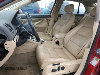 2006 Volkswagen Jetta 1.9L TDI z VIN 3VWDT81K66M799910, wystawiony jako Copart lot #84891494 z przebiegiem 263 716 mil mil oraz Szkoda całkowita • Salvage title. Historia ofert i sprzedaży dostępna na DreamBid. Obrazek 7.