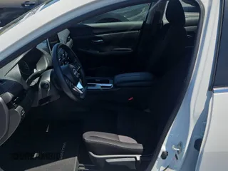 2024 Nissan Sentra SV with VIN 3N1AB8CV1RY290503, listed as a IAAI auction lot 42832742 with 25,571 mi miles and . Bid and sale history available at DreamBid. Image 45.
