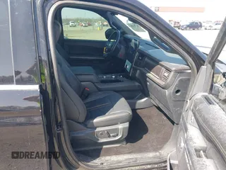 2022 Ford Expedition Platinum with VIN 1FMJU1MT0NEA10620, listed as a IAAI auction lot 41753686 with 58,709 mi miles and . Bid and sale history available at DreamBid. Image 5.