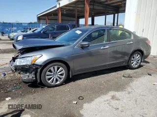 2011 Honda Accord EX-L z VIN 1HGCP3F81BA015046, wystawiony jako Copart lot #52528855 z przebiegiem Nie podano mil oraz Szkoda całkowita • Salvage title. Historia ofert i sprzedaży dostępna na DreamBid. Obrazek 1.
