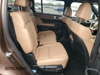 2024 Hyundai Santa Fe Limited z VIN 5NMP4DGL1RH030440, wystawiony jako Copart lot #51807025 z przebiegiem 6 988 mil mil oraz Szkoda całkowita • Salvage title. Historia ofert i sprzedaży dostępna na DreamBid. Obrazek 10.