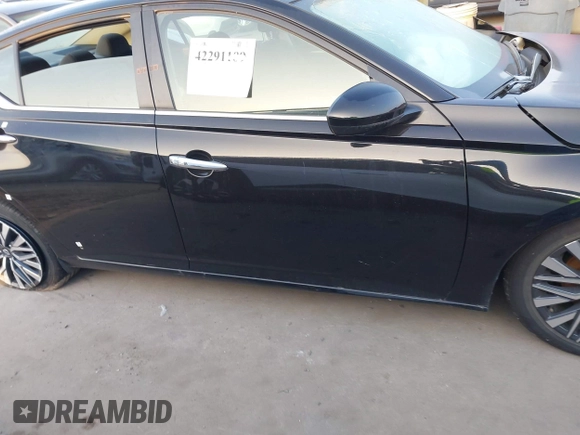 2023 Nissan Altima SV z VIN 1N4BL4DV4PN369993, wystawiony jako IAAI lot #42291109 z przebiegiem 38 500 mil mil oraz . Historia ofert i sprzedaży dostępna na DreamBid. Obrazek 14.