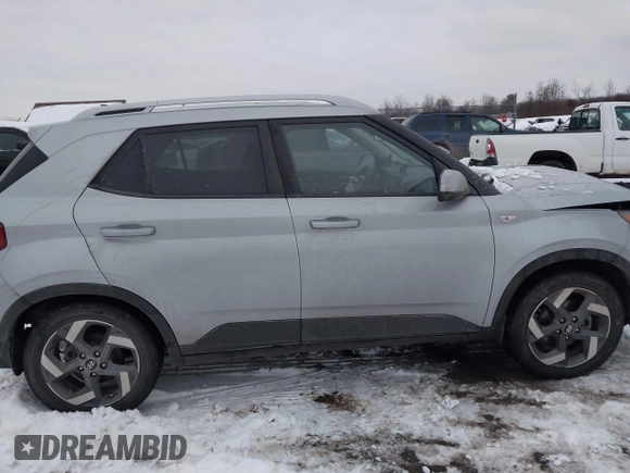 2022 Hyundai Venue SEL z VIN KMHRC8A31NU206543, wystawiony jako IAAI lot #41354252 z przebiegiem 42 256 mil mil oraz . Historia ofert i sprzedaży dostępna na DreamBid. Obrazek 13.