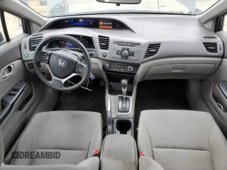 2012 Honda Civic LX z VIN 2HGFB2F59CH312046, wystawiony jako Copart lot #47198965 z przebiegiem 230 415 mil mil oraz Szkoda całkowita • Salvage title. Historia ofert i sprzedaży dostępna na DreamBid. Obrazek 8.