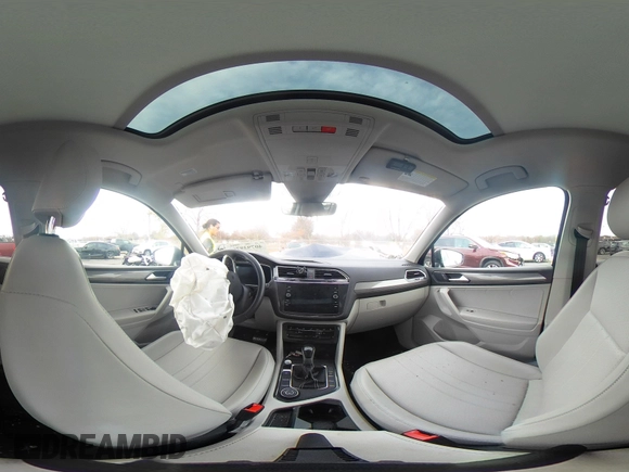 2023 Volkswagen Tiguan SE z VIN 3VVMB7AX3PM006867, wystawiony jako IAAI lot #40793976 z przebiegiem 29 648 mil mil oraz . Historia ofert i sprzedaży dostępna na DreamBid. Obrazek 18.