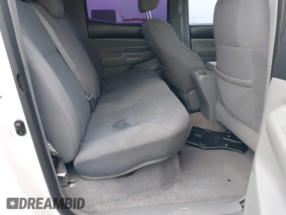 2006 Toyota Tacoma PreRunner with VIN 5TEJU62N36Z244898, listed as a IAAI auction lot 41551832 with 227,726 mi miles and . Bid and sale history available at DreamBid. Image 8.