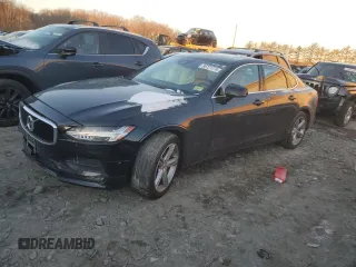 2017 Volvo S90 Momentum with VIN YV1102AK0H1006431, listed as a Copart auction lot 86721774 with 109,364 mi miles and Salvage Title. Bid and sale history available at carsss.com. Image 1.