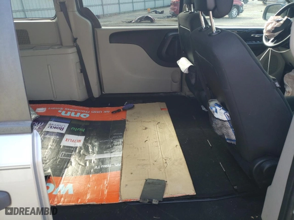 2019 Dodge Grand Caravan SE with VIN 2C4RDGBG3KR572672, listed as a Copart auction lot 47684205 with 95,404 mi miles and Salvage Title. Bid and sale history available at carsss.com. Image 11.