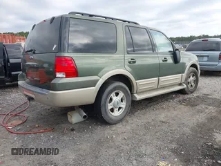 2005 Ford Expedition Eddie Bauer with VIN 1FMFU185X5LB10902, listed as a IAAI auction lot 41184953 with 246,143 mi miles. Bid and sale history available at carsss.com. Image 4.