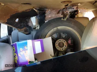 2008 Ford Expedition Max SSV z VIN 1FMFK165X8LA03961, wystawiony jako Copart lot #47645095 z przebiegiem Nie podano mil oraz Szkoda całkowita • Salvage title. Historia ofert i sprzedaży dostępna na DreamBid. Obrazek 10.