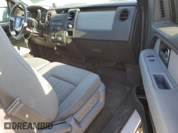 2014 Ford F-150 XL with VIN 1FTMF1EF5EFB30492, listed as a Copart auction lot 53055775 with 179,950 mi miles and Salvage title. Bid and sale history available at DreamBid. Image 10.