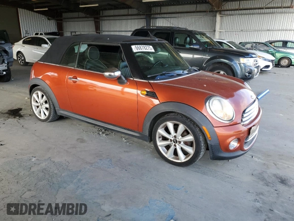 2011 MINI Convertible с VIN WMWZN3C59BTZ89481, выставлен на аукционе Copart как лот 66878275 с пробегом 161 303 миль миль и Чистый • Clean title. История ставок и продаж доступна на DreamBid. Изображение 4.