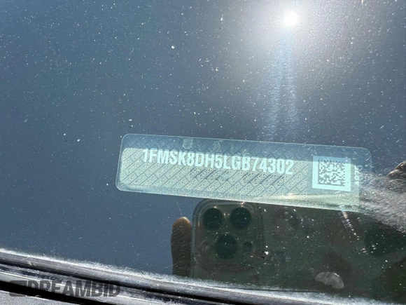 2020 Ford Explorer XLT z VIN 1FMSK8DH5LGB74302, wystawiony jako Copart lot #58030415 z przebiegiem 127 161 mil mil oraz Szkoda całkowita • Salvage title. Historia ofert i sprzedaży dostępna na DreamBid. Obrazek 10.