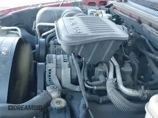 2010 Dodge Dakota Bighorn/Lonestar z VIN 1D7CE3GK3AS120328, wystawiony jako IAAI lot #41617296 z przebiegiem 136 734 mil mil oraz . Historia ofert i sprzedaży dostępna na DreamBid. Obrazek 11.