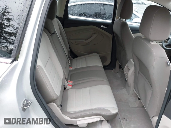 2013 Ford Escape SE with VIN 1FMCU9G94DUC37269, listed as a IAAI auction lot 41896473 with 130,391 mi miles. Bid and sale history available at carsss.com. Image 8.
