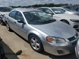2004 Dodge Stratus SE z VIN 1B3EL36T24N116715, wystawiony jako Copart lot #71502654 z przebiegiem 150 315 mil mil oraz Tytuł czysty. Historia ofert i sprzedaży dostępna na DreamBid. Obrazek 4.