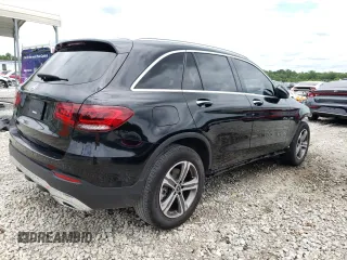 2022 Mercedes-Benz GLC 300 with VIN W1N0G8DB7NG119841, listed as a Copart auction lot 59326695 with 20,471 mi miles and Salvage title. Bid and sale history available at DreamBid. Image 3.