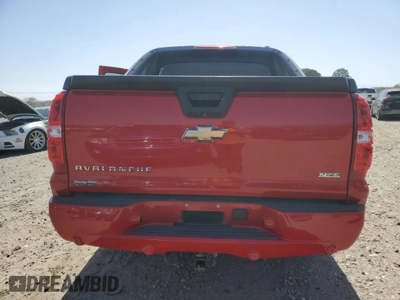 2011 Chevrolet Avalanche LS with VIN 3GNTKEE3XBG329981, listed as a Copart auction lot 49698225 with 118,236 mi miles and Salvage title. Bid and sale history available at DreamBid. Image 6.