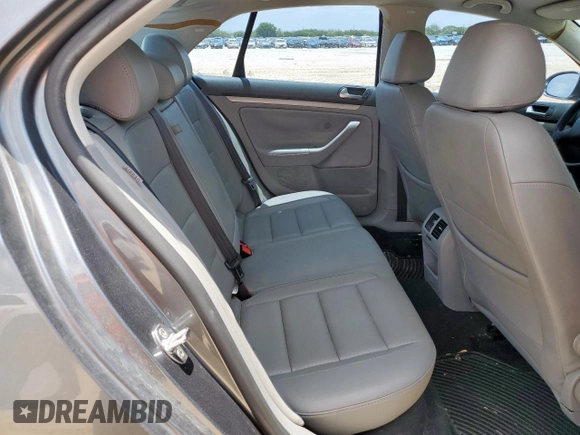2007 Volkswagen Jetta 2.5 with VIN 3VWSF81K17M019361, listed as a Copart auction lot 61236895 with 138,976 mi miles and Salvage title. Bid and sale history available at DreamBid. Image 10.