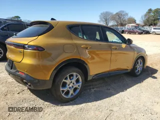 2024 Dodge Hornet R/T Plus with VIN ZACPDFDW8R3A13193, listed as a Copart auction lot 48620845 with 3,167 mi miles and Salvage Title. Bid and sale history available at carsss.com. Image 3.