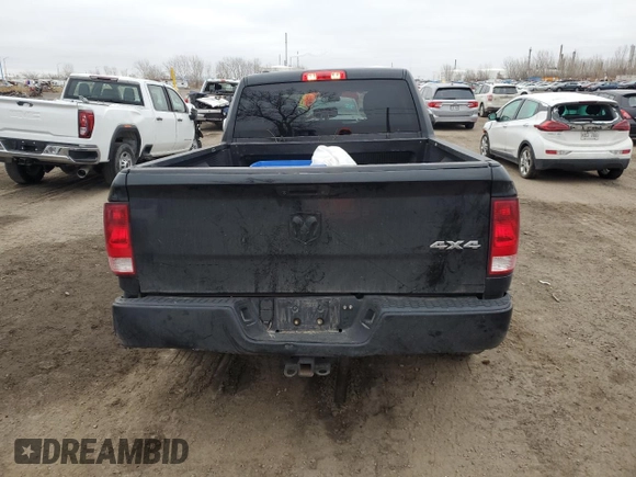 2018 Ram 1500 Tradesman z VIN 1C6RR7FMXJS228777, wystawiony jako Copart lot #81035814 z przebiegiem 175 231 mil mil oraz Szkoda całkowita • Salvage title. Historia ofert i sprzedaży dostępna na DreamBid. Obrazek 6.