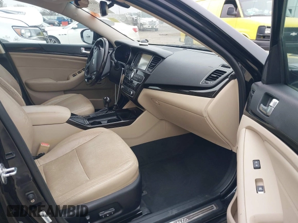 2015 Kia Cadenza Premium with VIN KNALN4D70F5177461, listed as a IAAI auction lot 41382190 with 214,538 mi miles. Bid and sale history available at carsss.com. Image 5.