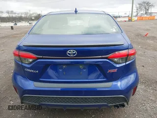 2020 Toyota Corolla XSE with VIN JTDT4RCE6LJ039073, listed as a IAAI auction lot 41701072 with 99,988 mi miles. Bid and sale history available at carsss.com. Image 17.
