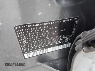 2018 Volkswagen Tiguan SEL z VIN 3VV3B7AX4JM005780, wystawiony jako IAAI lot #41880005 z przebiegiem 149 578 mil mil oraz . Historia ofert i sprzedaży dostępna na DreamBid. Obrazek 9.