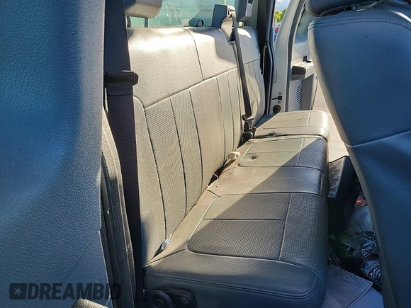 2015 Ford F-250 XLT with VIN 1FT7X2AT2FEB61007, listed as a IAAI auction lot 42663794 with 303,185 mi miles and . Bid and sale history available at DreamBid. Image 36.