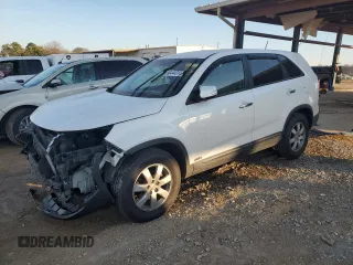 2012 Kia Sorento LX with VIN 5XYKTCA61CG221271, listed as a Copart auction lot 86444314 with 146,095 mi miles and Salvage Title. Bid and sale history available at carsss.com. Image 1.