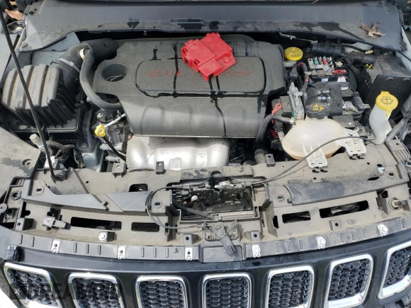 2019 Jeep Compass Latitude with VIN 3C4NJCBB1KT851538, listed as a Copart auction lot 62811265 with 30,004 mi miles and Clean title. Bid and sale history available at DreamBid. Image 12.