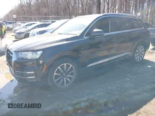2017 Audi Q7 Premium Plus with VIN WA1LAAF79HD004552, listed as a IAAI auction lot 41643230 with 172,901 mi miles. Bid and sale history available at carsss.com. Image 22.