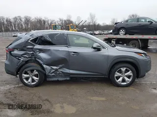 2017 Lexus NX 200t z VIN JTJBARBZ3H2114934, wystawiony jako IAAI lot #41487081 z przebiegiem 138 606 mil mil oraz . Historia ofert i sprzedaży dostępna na DreamBid. Obrazek 14.
