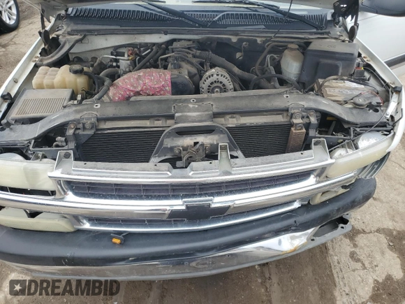 2005 Chevrolet Suburban LS z VIN 3GNEC16Z65G248353, wystawiony jako Copart lot #51987225 z przebiegiem 278 215 mil mil oraz Szkoda całkowita • Salvage title. Historia ofert i sprzedaży dostępna na DreamBid. Obrazek 12.