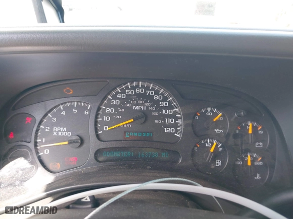 2003 Chevrolet Tahoe Z71 with VIN 1GNEK13Z13R166468, listed as a IAAI auction lot 41848131 with 163,738 mi miles. Bid and sale history available at carsss.com. Image 7.