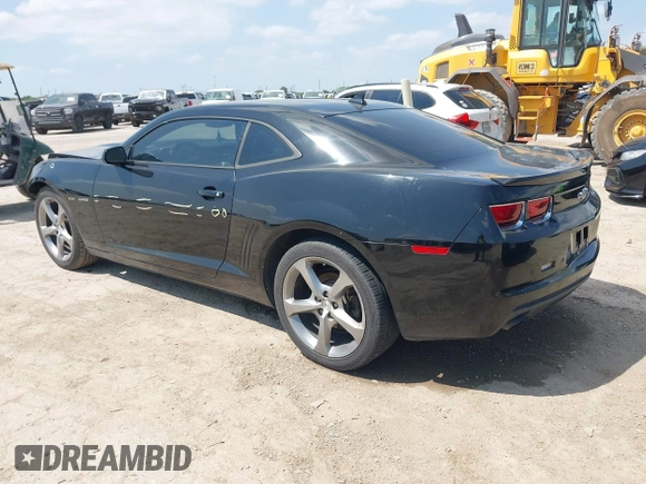 2013 Chevrolet Camaro LT with VIN 2G1FC1E37D9172623, listed as a IAAI auction lot 42357060 with 123,607 mi miles and . Bid and sale history available at DreamBid. Image 3.