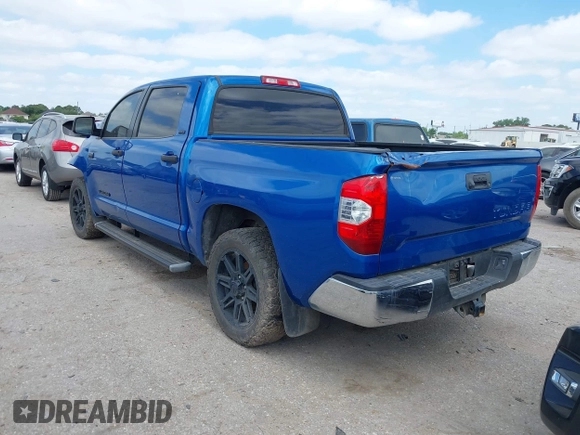 2018 Toyota Tundra 2WD SR5 with VIN 5TFEY5F16JX232154, listed as a IAAI auction lot 42025962 with 1 mi miles. Bid and sale history available at carsss.com. Image 3.