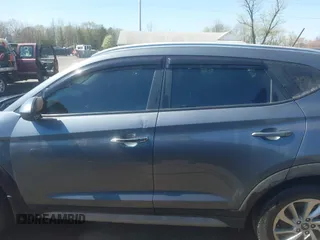 2017 Hyundai Tucson SE with VIN KM8J3CA46HU550818, listed as a IAAI auction lot 41935135 with 90,982 mi miles. Bid and sale history available at carsss.com. Image 14.