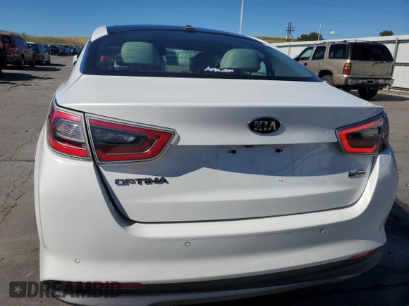 2014 Kia Optima Hybrid EX with VIN KNAGN4AD8E5073908, listed as a Copart auction lot 67795644 with 151,980 mi miles and Salvage Title. Bid and sale history available at carsss.com. Image 6.
