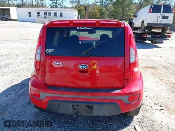 2012 Kia Soul + with VIN KNDJT2A62C7430733, listed as a IAAI auction lot 41676795 with 197,705 mi miles. Bid and sale history available at carsss.com. Image 16.
