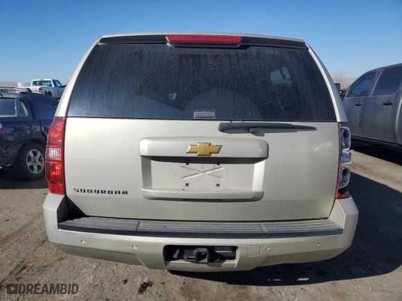 2013 Chevrolet Suburban LT with VIN 1GNSCJE00DR311435, listed as a Copart auction lot 42868595 with 200,446 mi miles and Salvage Title. Bid and sale history available at carsss.com. Image 6.