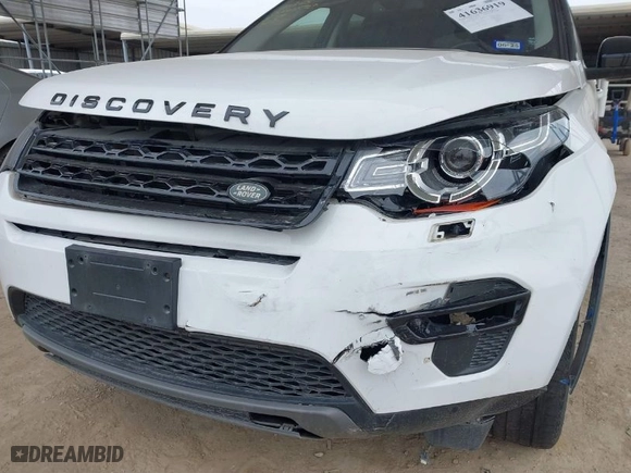 2019 Land Rover Discovery Sport HSE with VIN SALCR2FX2KH788537, listed as a IAAI auction lot 41636919 with 118,714 mi miles. Bid and sale history available at carsss.com. Image 6.