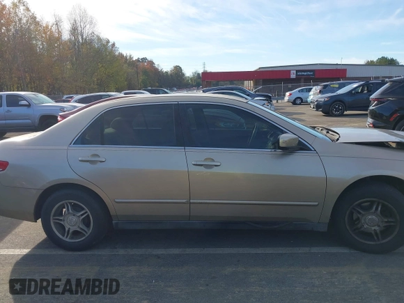 2004 Honda Accord LX с VIN 1HGCM56384A040487, выставлен на аукционе IAAI как лот 40834172 с пробегом 264 707 миль миль и . История ставок и продаж доступна на DreamBid. Изображение 13.
