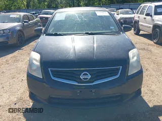 2010 Nissan Sentra S z VIN 3N1AB6AP3AL619132, wystawiony jako IAAI lot #41970019 z przebiegiem 160 636 mil mil oraz . Historia ofert i sprzedaży dostępna na DreamBid. Obrazek 12.