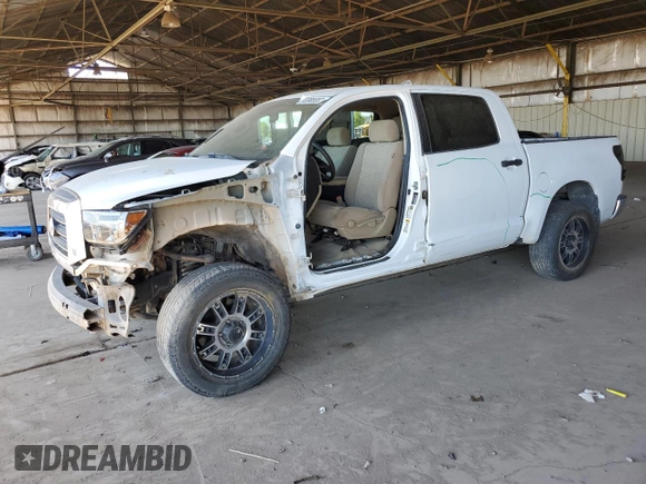 2008 Toyota Tundra z VIN 5TFDV54158X069353, wystawiony jako Copart lot #56985555 z przebiegiem 235 510 mil mil oraz Szkoda całkowita • Salvage title. Historia ofert i sprzedaży dostępna na DreamBid. Obrazek 1.